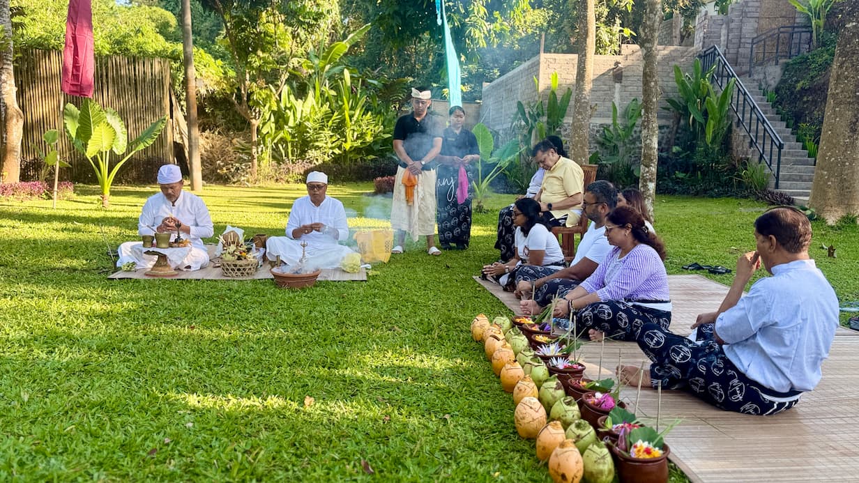 Cultural and Spiritual Experiences at a Bali Yoga Retreat