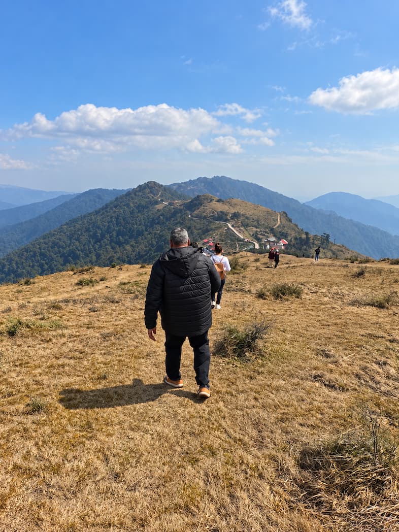 Mountain Trekking During Yoga Retreat in Darjeeling